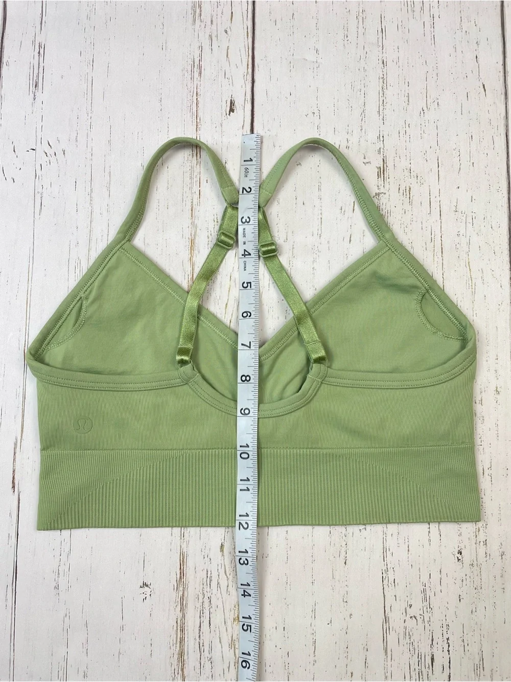 Lululemon Ebb to Street Bra *Light Support,‎ C/D Cup *Vista Green